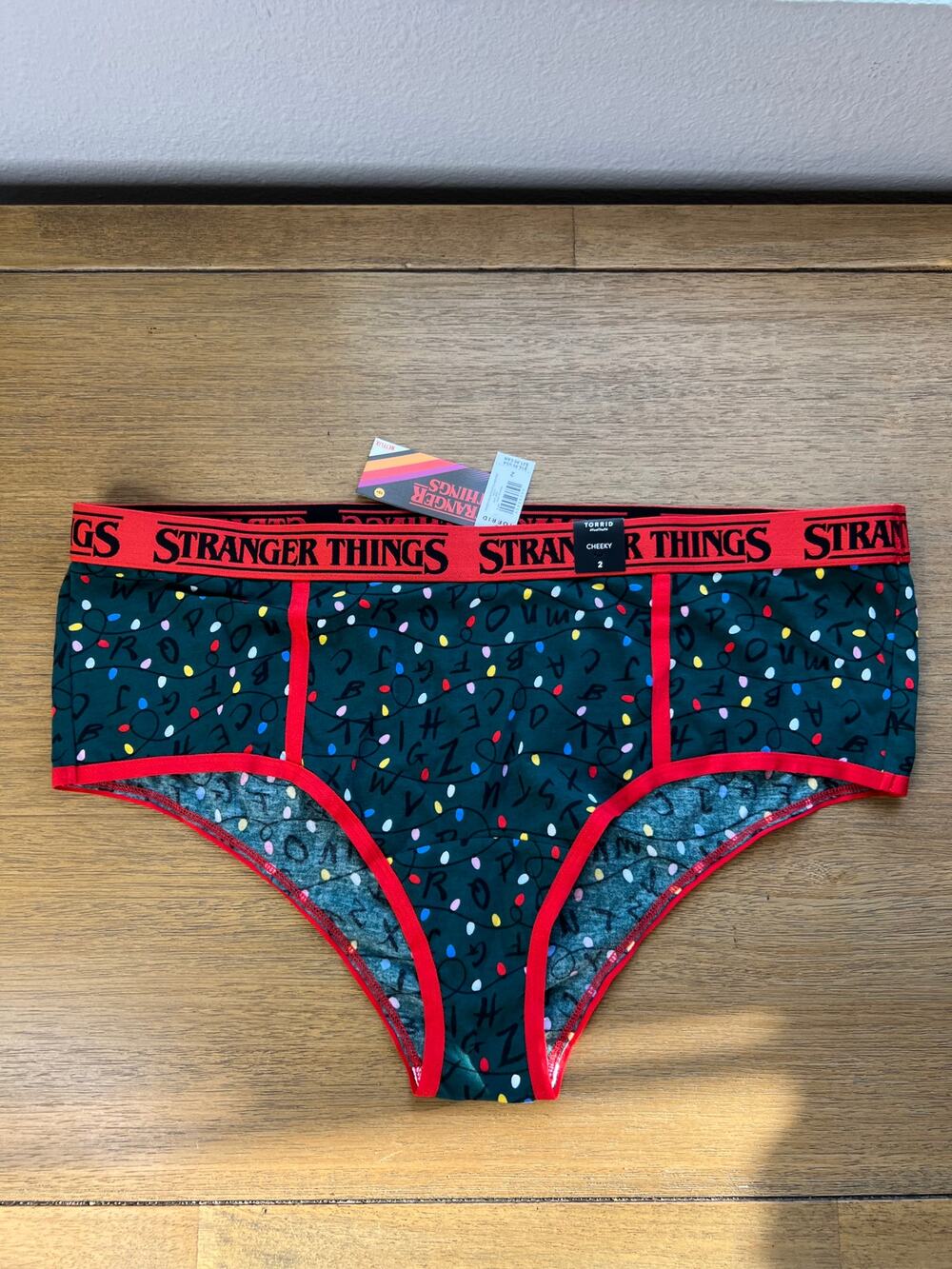 Torrid Stranger Things Christmas Lights Cheeky Panties NEW Green~ Size 2 (18/20)